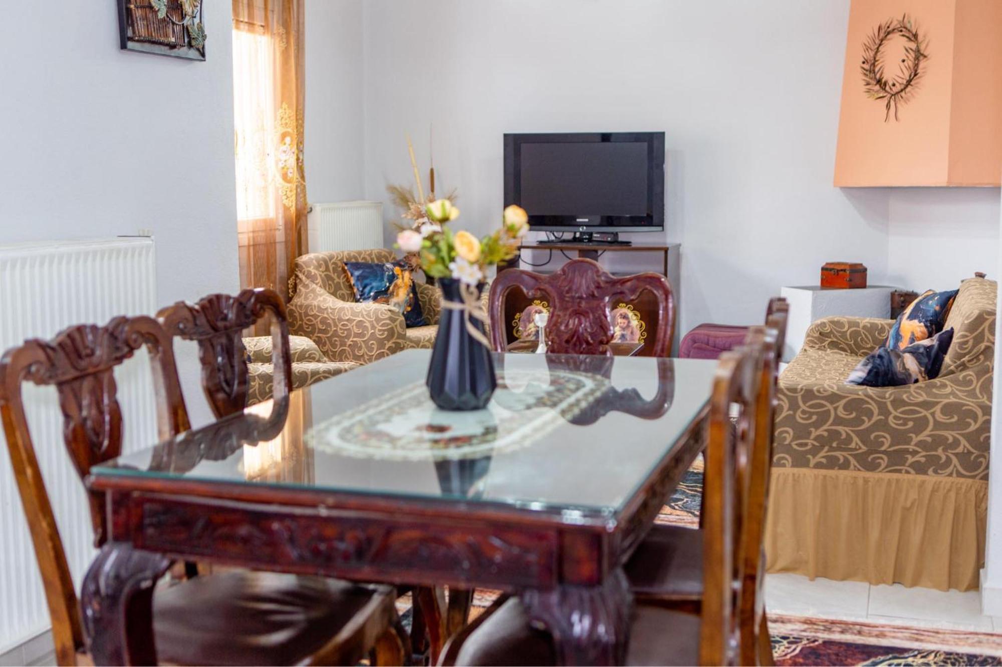 Vrasná Titika House 게스트하우스 외부 사진