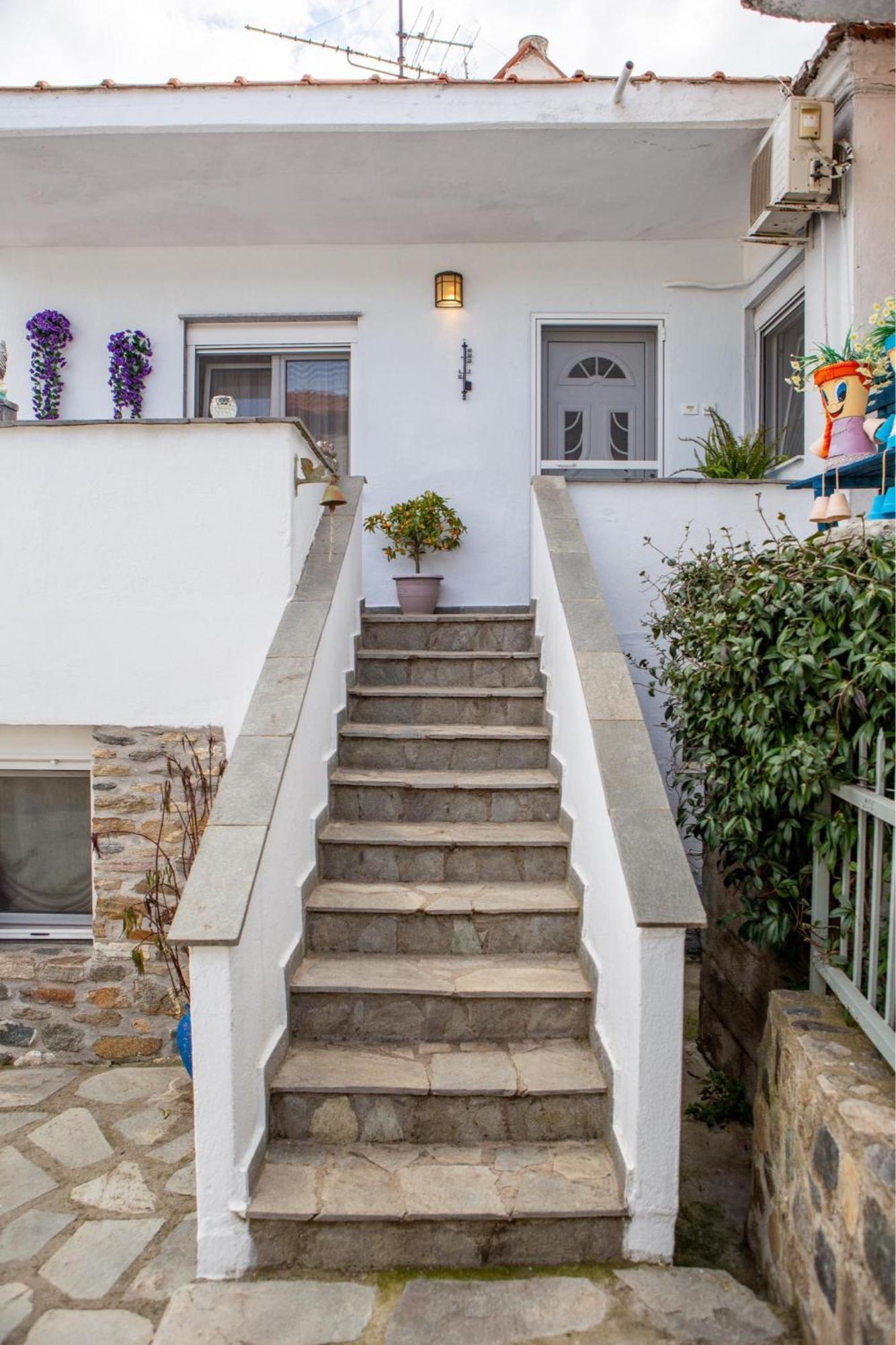 Vrasná Titika House 게스트하우스 외부 사진