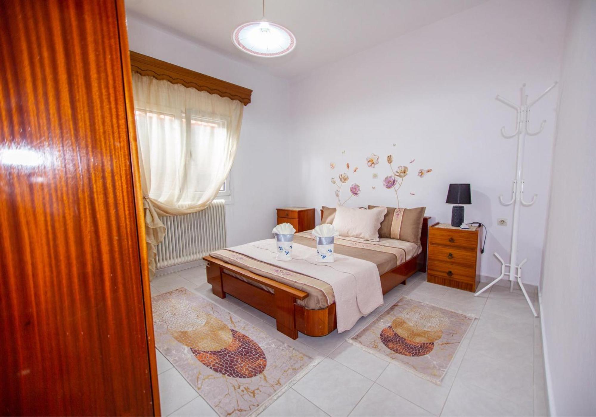 Vrasná Titika House 게스트하우스 외부 사진