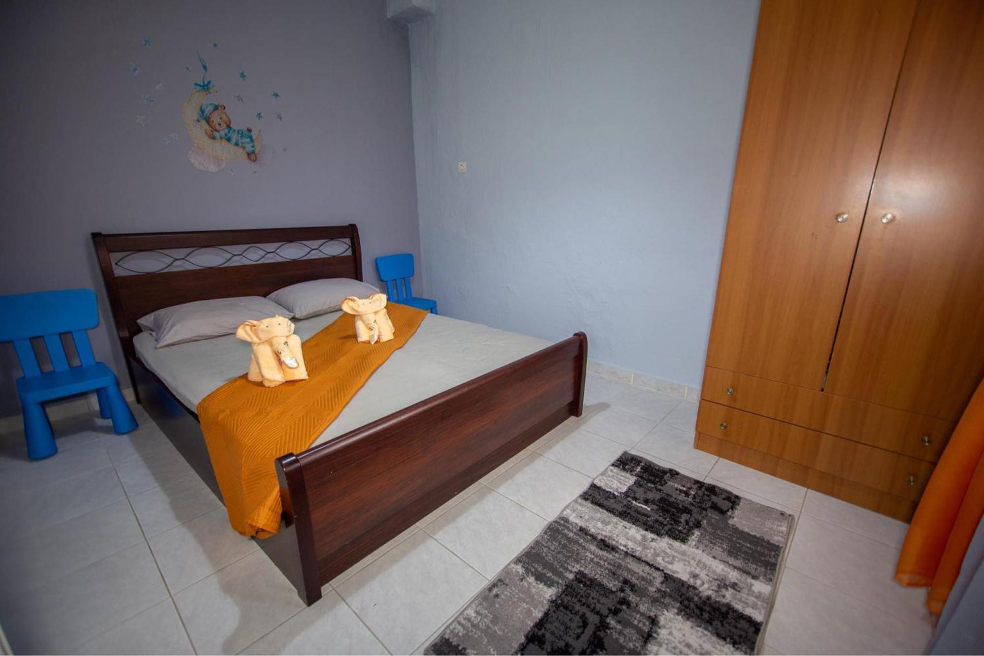Vrasná Titika House 게스트하우스 외부 사진